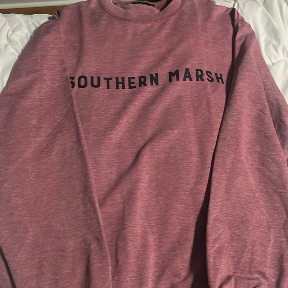 southern marsh crew neck size Large